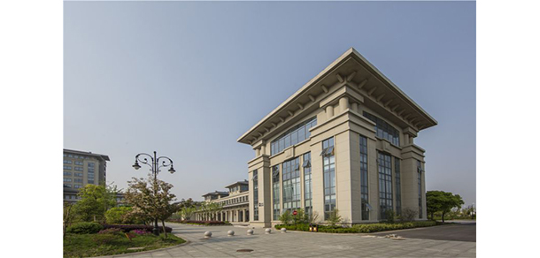 江蘇航空職業(yè)技術(shù)學院 - 最美大學