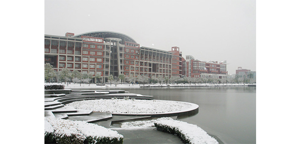 中國計(jì)量大學(xué) - 最美大學(xué)