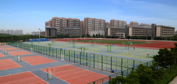 河南財經政法大學