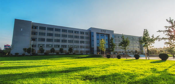 云南工商學院