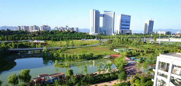 安康學院 - 最美院校