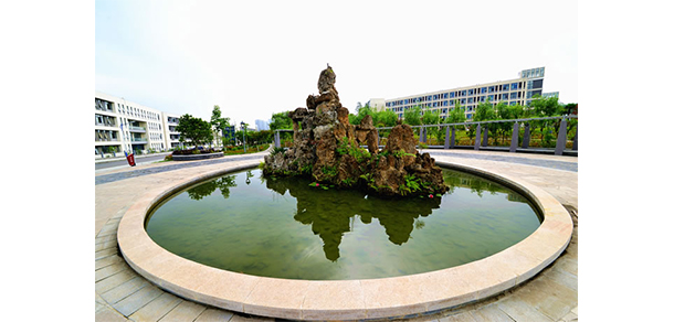 安康學院 - 最美大學