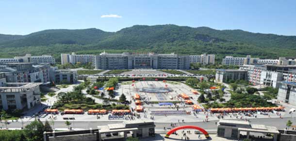 遼寧科技大學 - 最美院校